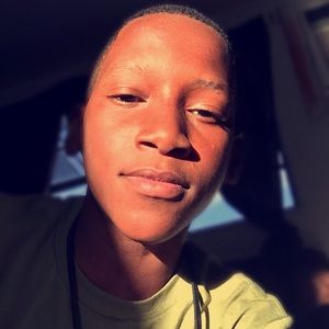 Meet your Posher, Larry